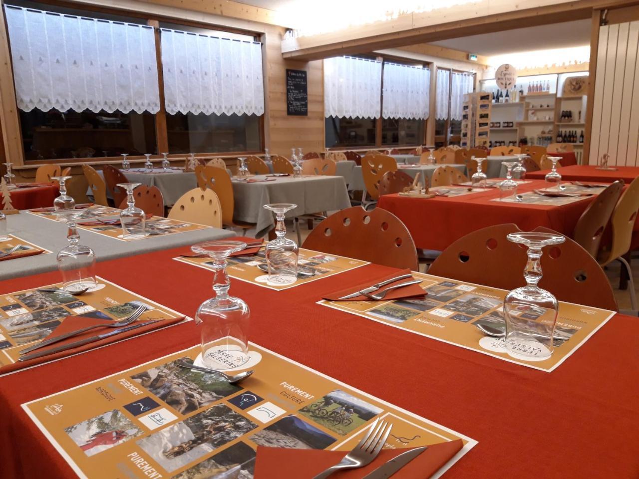 Le Relais Nordique Ξενοδοχείο Giron Εξωτερικό φωτογραφία